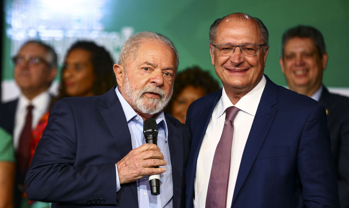 Como ficar otimista mesmo diante de um governo trágico