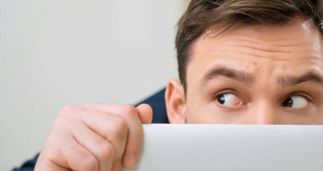 O rali da bolsa e o efeito dos compradores envergonhados