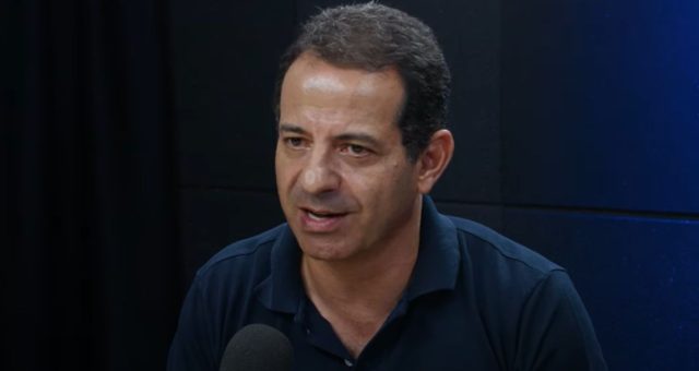 Bolsa de Valores no pregão viva voz: uma história de quem operava nas “caixinhas”